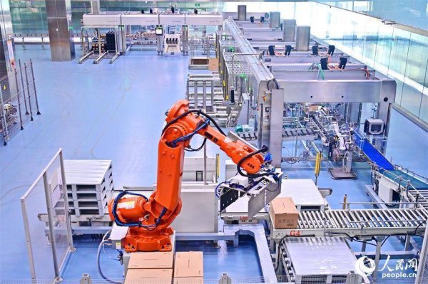 51我也要配资 江西南昌：智能设备助力企业生产提质效